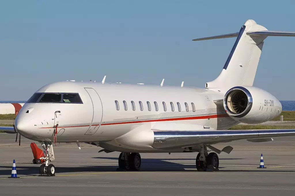 9H-OMK Bombardier Global 5000 9H-OMK Bombardier Global 5000