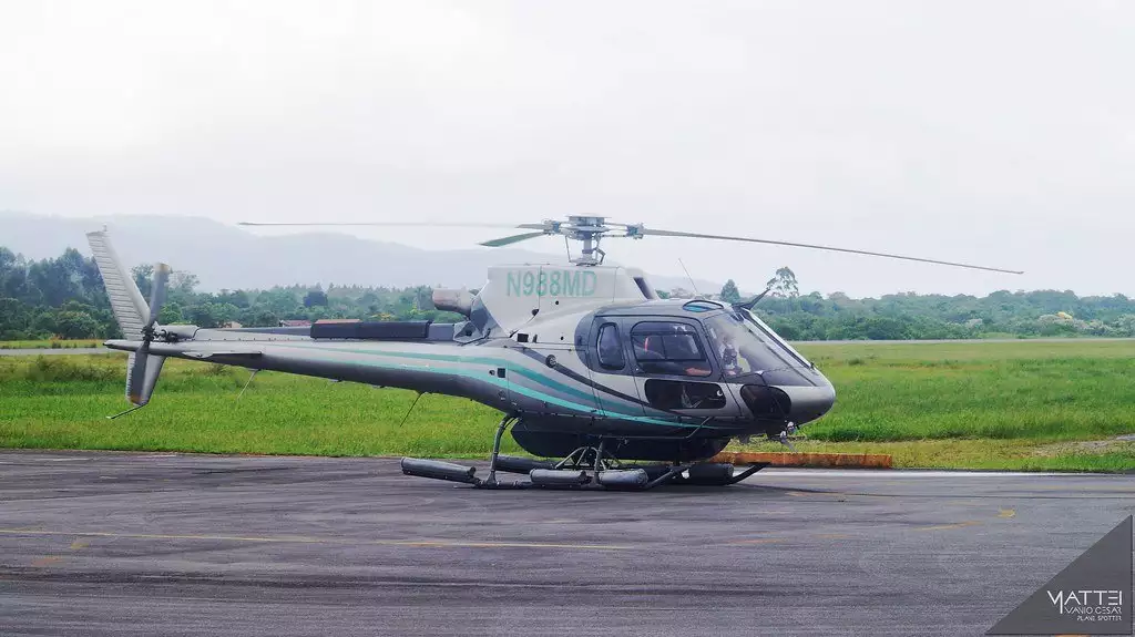 Helicóptero Ray Dalio N988MD
