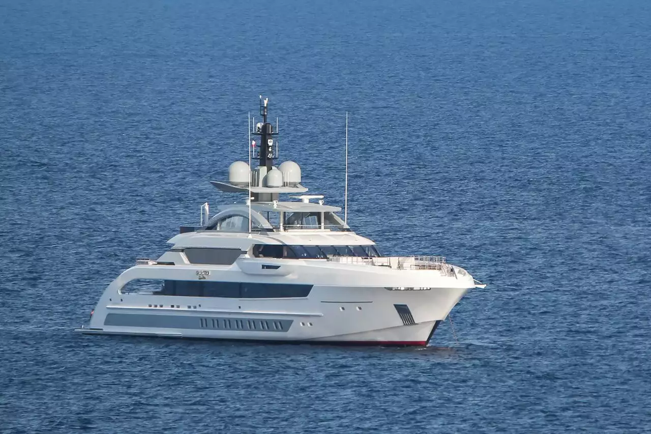 GALACTICA SUPER NOVA Yacht • Heesen • 2016 • Owner Vagit Alekperov