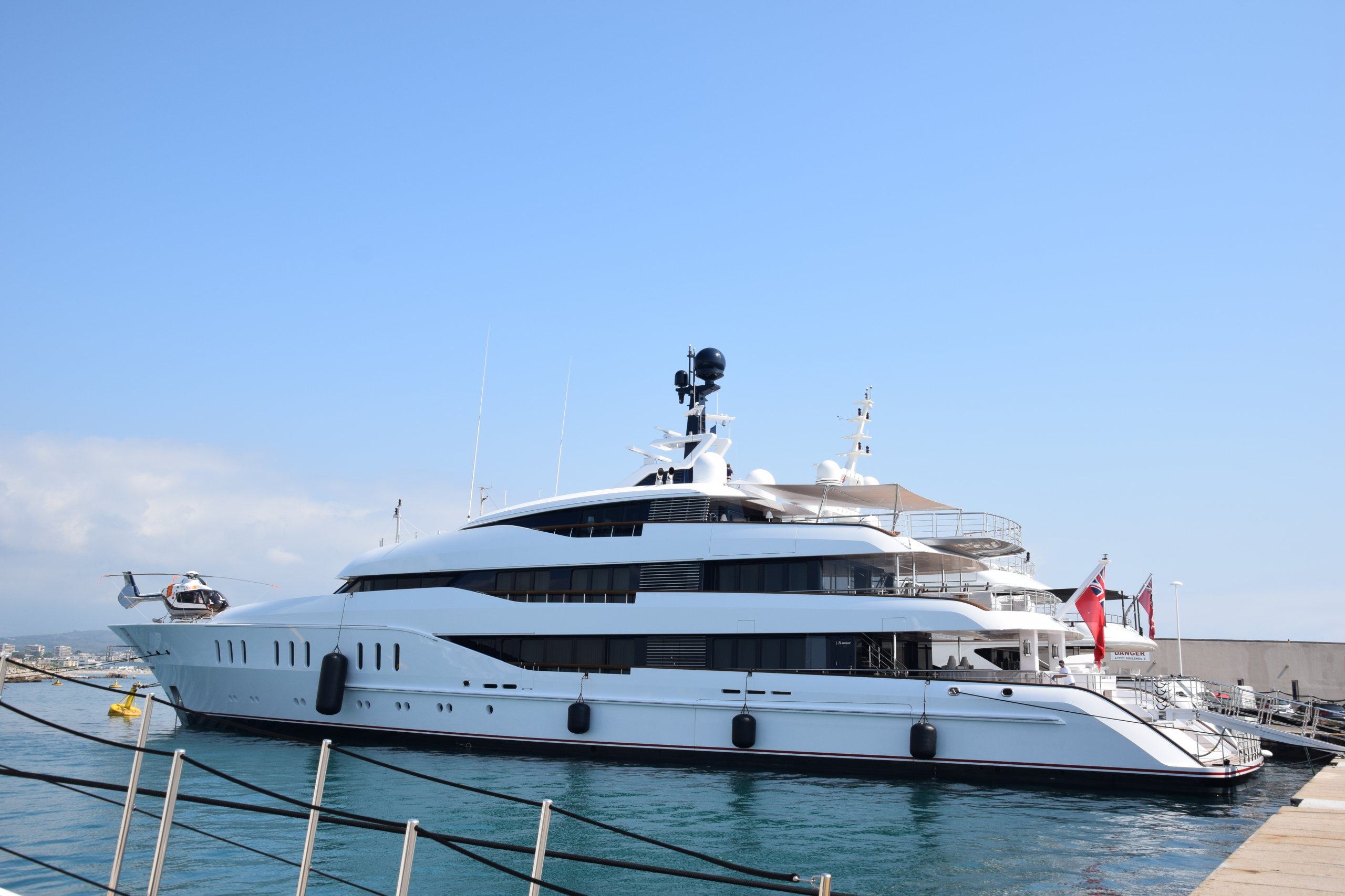 HAMPSHIRE Yacht • Feadship • 2016 • 66 m • Besitzer Andrew Currie