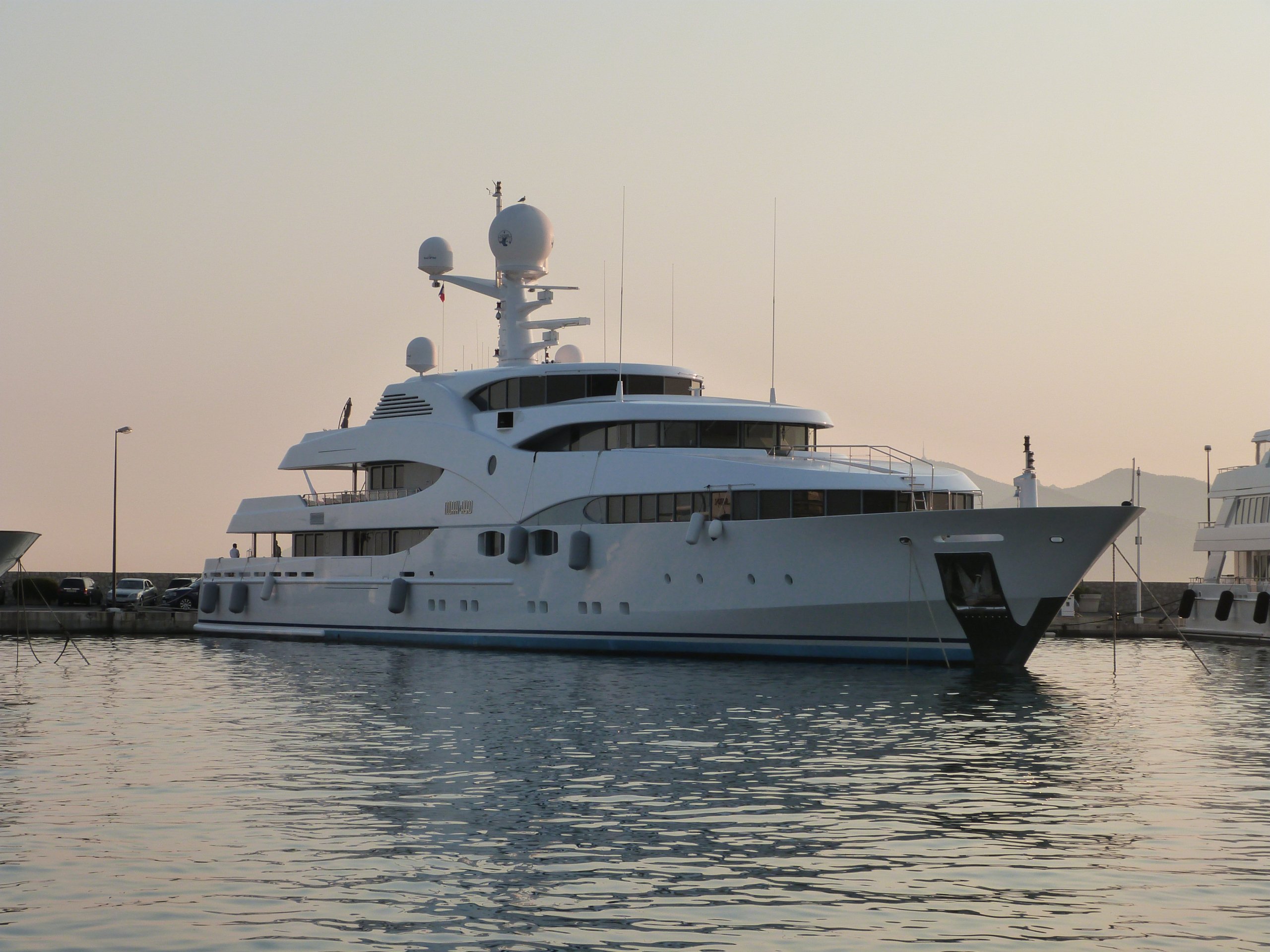 NOURAH VAN RIYAD Jacht • Yachtley • 2008 • eigenaar Prins Turki bin Mohammed