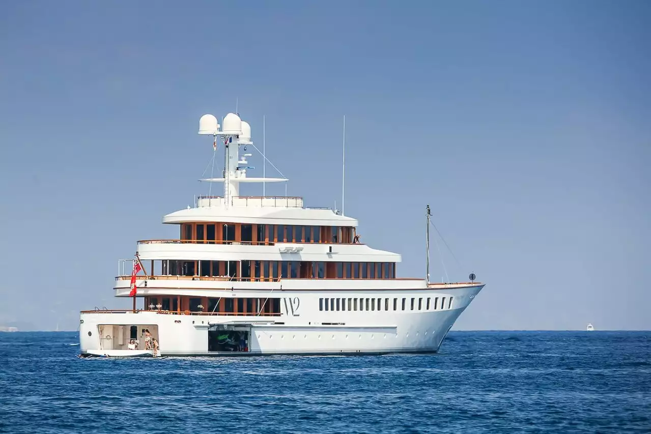 WEDGE TOO yacht • Feadship • 2002 • armatore Issam Fares