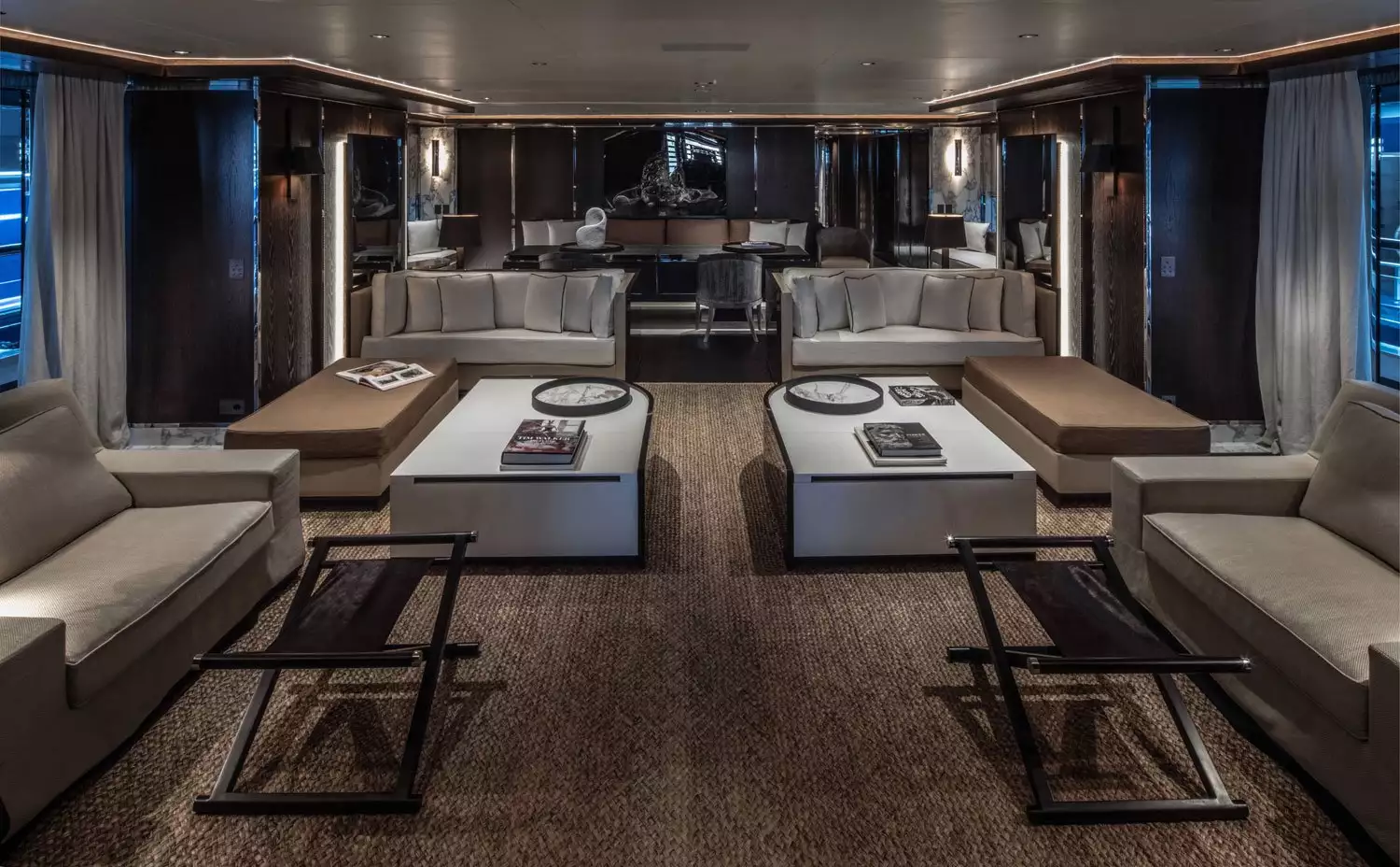 yacht Atlante intérieur