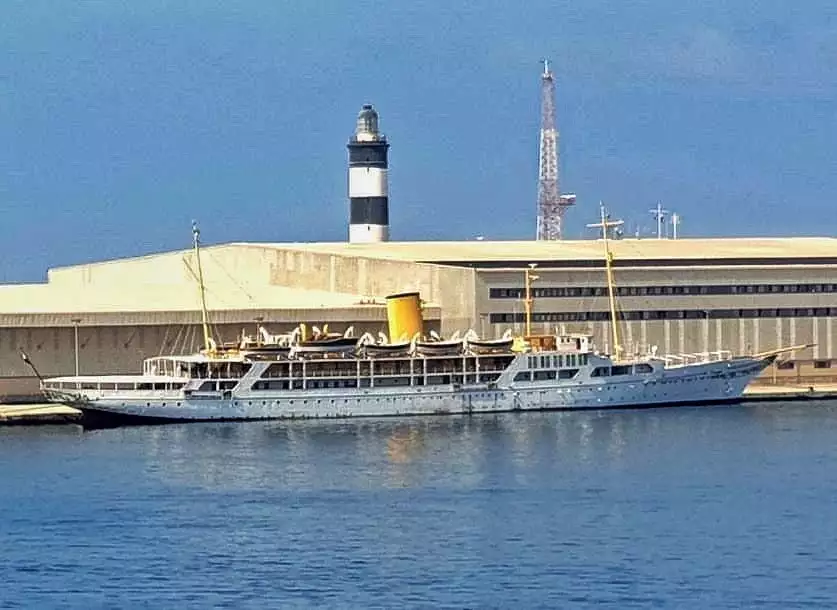 яхта Эль Махруса