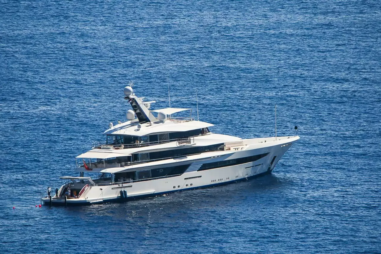 Yacht Joy – 70m – Feadship – Sameer Gehlaut