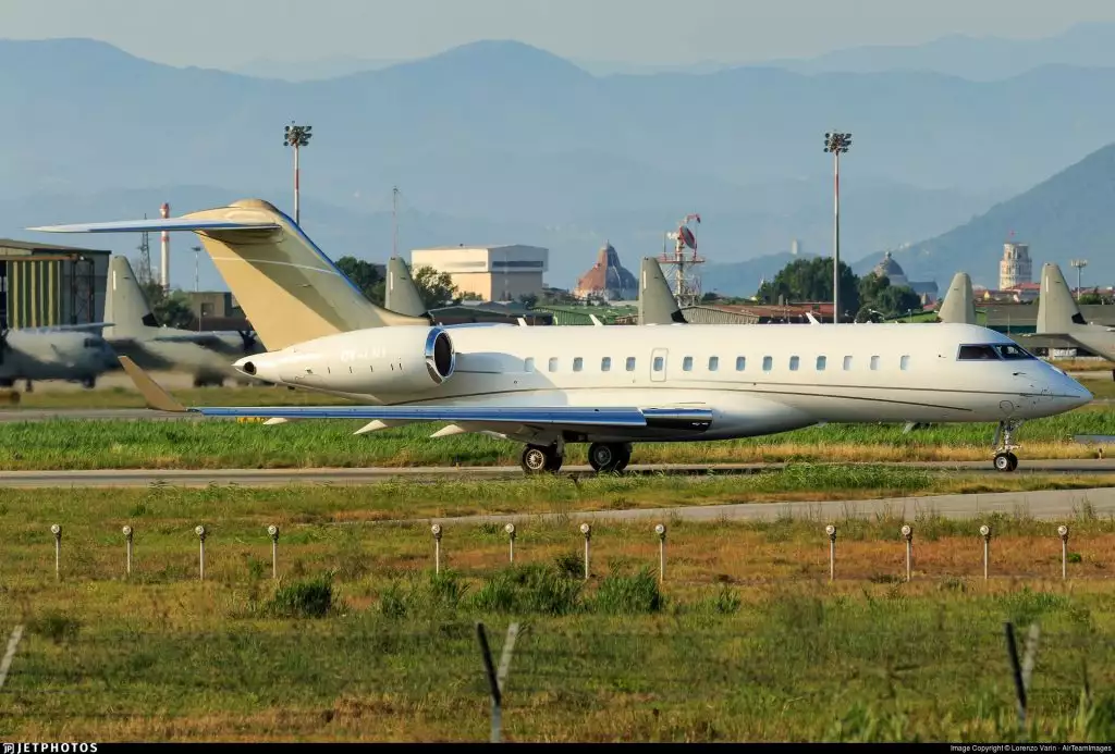 OY-LNA-bombardier Alexander Khloponin OY-LNA-bombardier Alexander Khloponin
