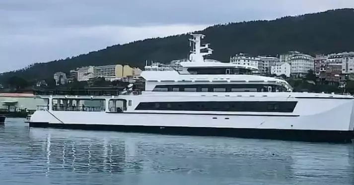 WAYFINDER Yacht • Astilleros Armon • 2020 • nave di supporto per il superyacht di Bill Gates