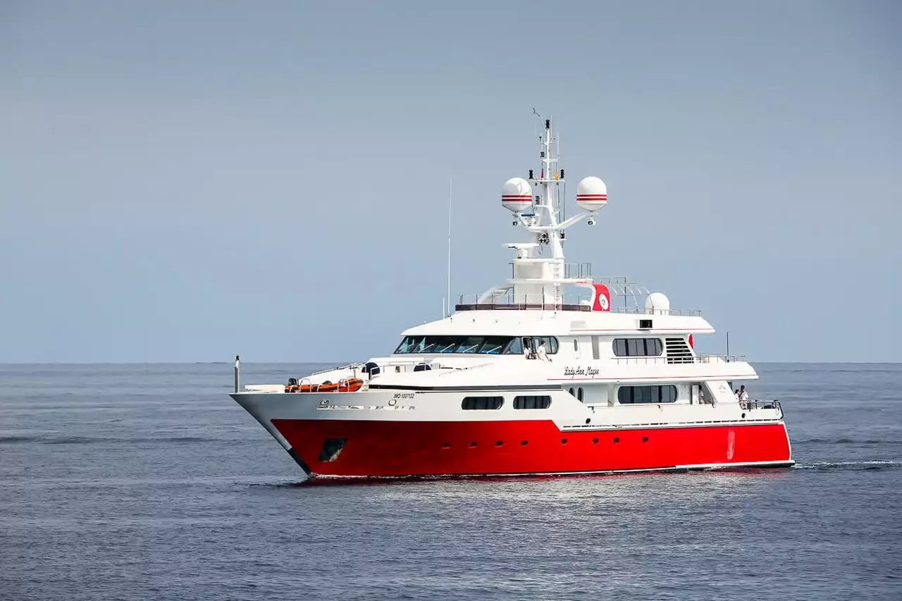 Яхта Lady Ann Magee – 49 м – Codecasa