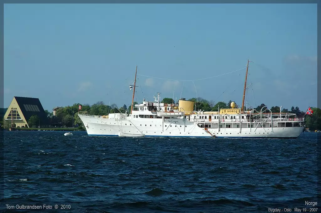 KS NORGE – Королевская яхта короля Норвегии 