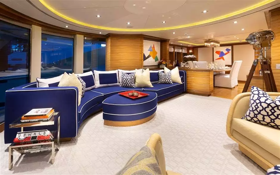 yacht Totally Nuts interior