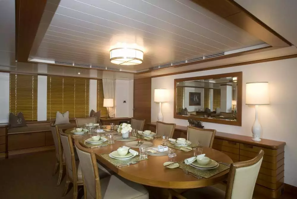 interni dello yacht Hadia