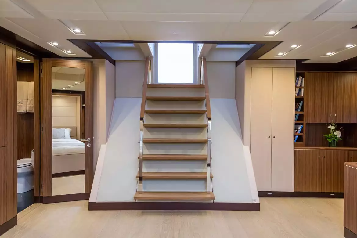 yacht Sea Eagle intérieur