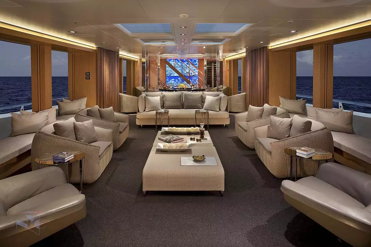 yacht Big Fish interior