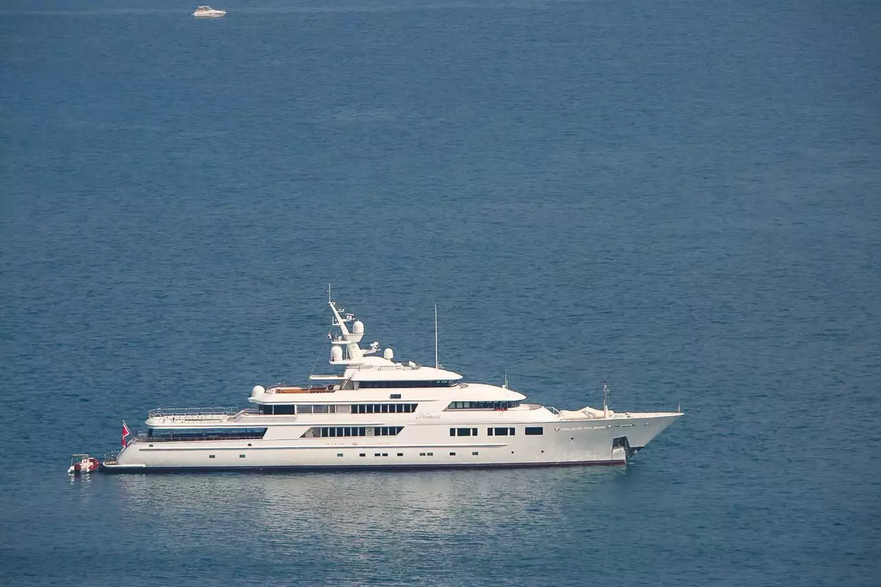 NOMAD Yacht • Oceanfast • 2003 • Owner George Prokopiou yacht Nomad – 70m – Oceanfast – George Prokopiou