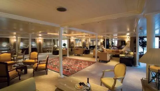 interni dello yacht Savarona