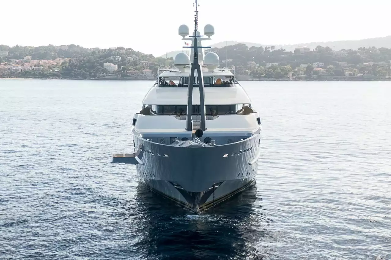 ARBEMA Yacht • (ex AZTECA) • CRN Spa • 2010 • Eigentümer Ricardo Salinas Pliego