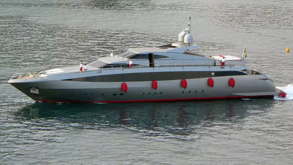 NINA J Yacht • Baglietto • 2005 • propriétaire Thomas Flohr
