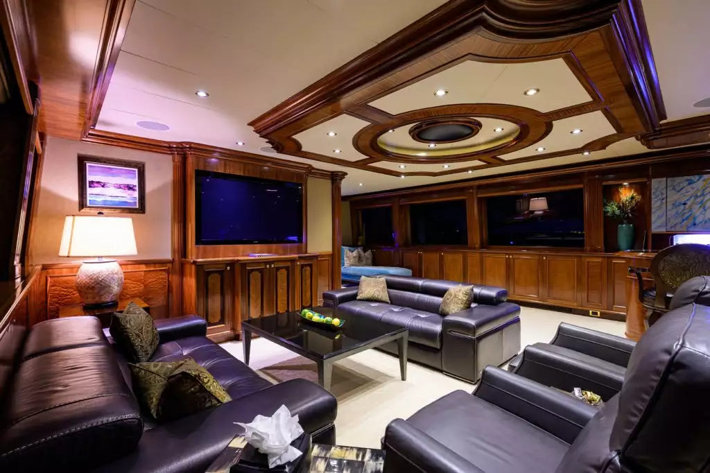 yacht Crili interior