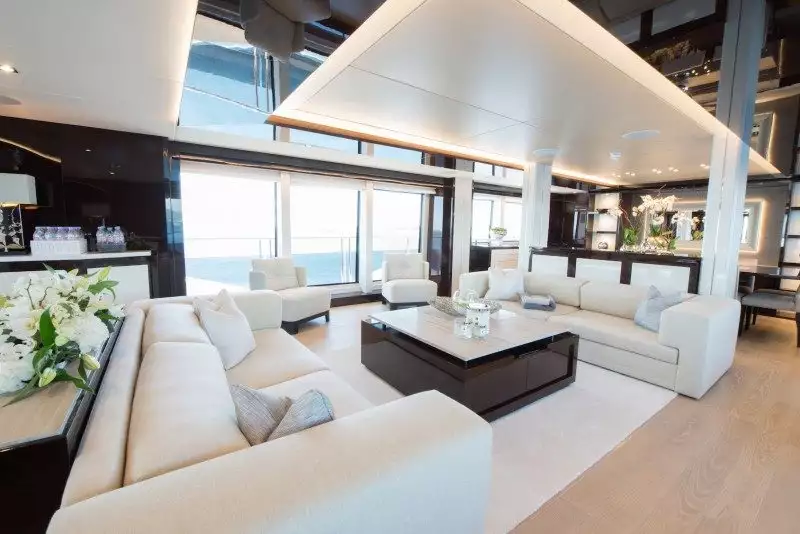 Benetti yacht JACOZAMI interior