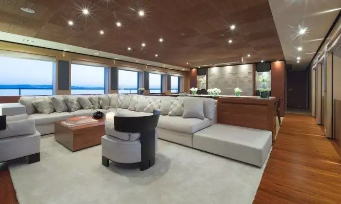 Isa Yacht SAINT-interieur