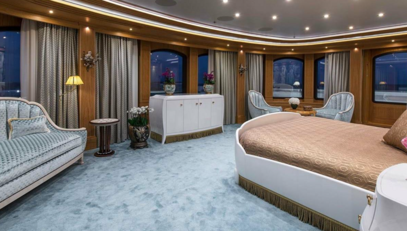 Interiore dell'AURORA dell'yacht di Lurssen