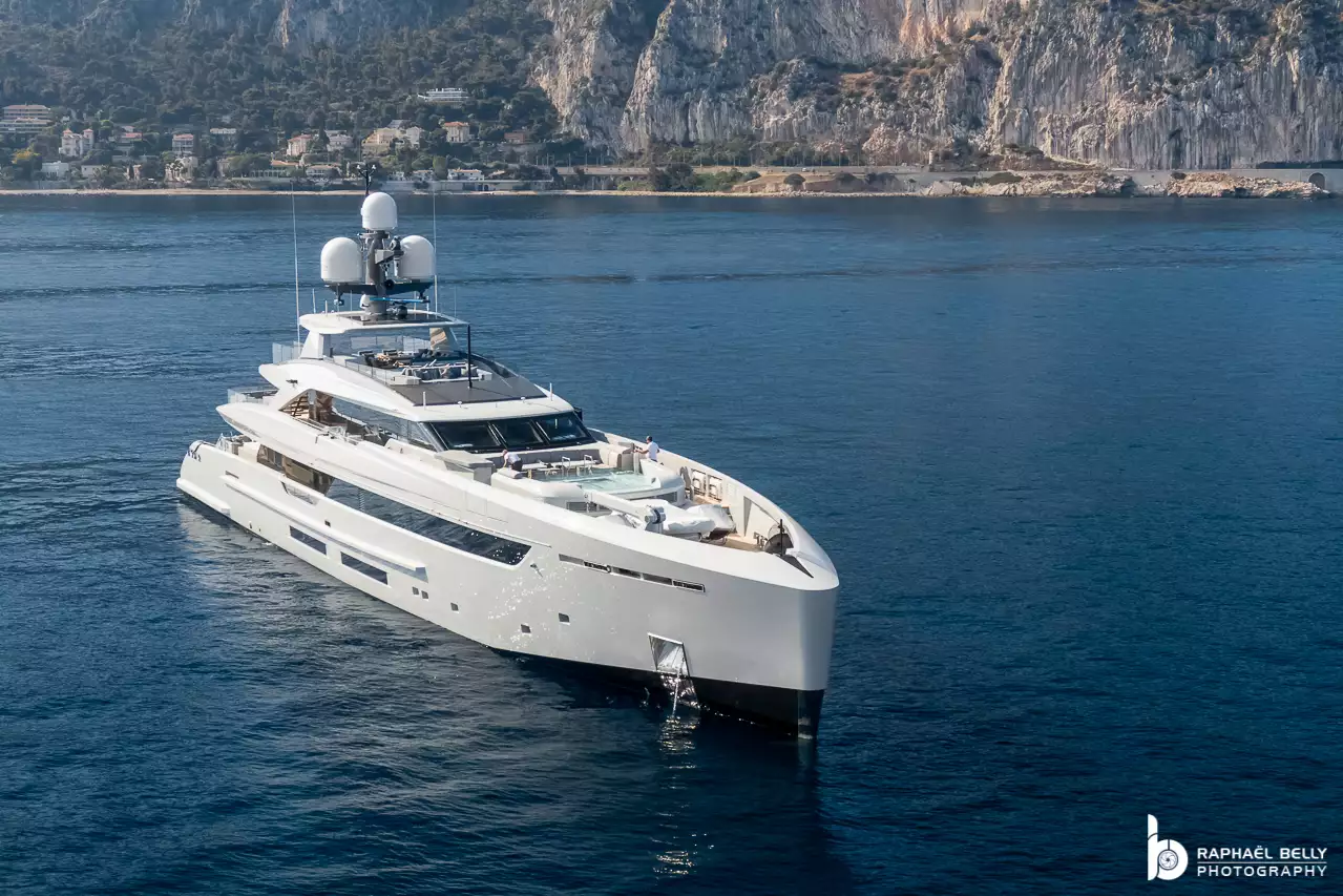 KINDA Yacht • Tankoa • 2022 • Besitzer syrischer Millionär
