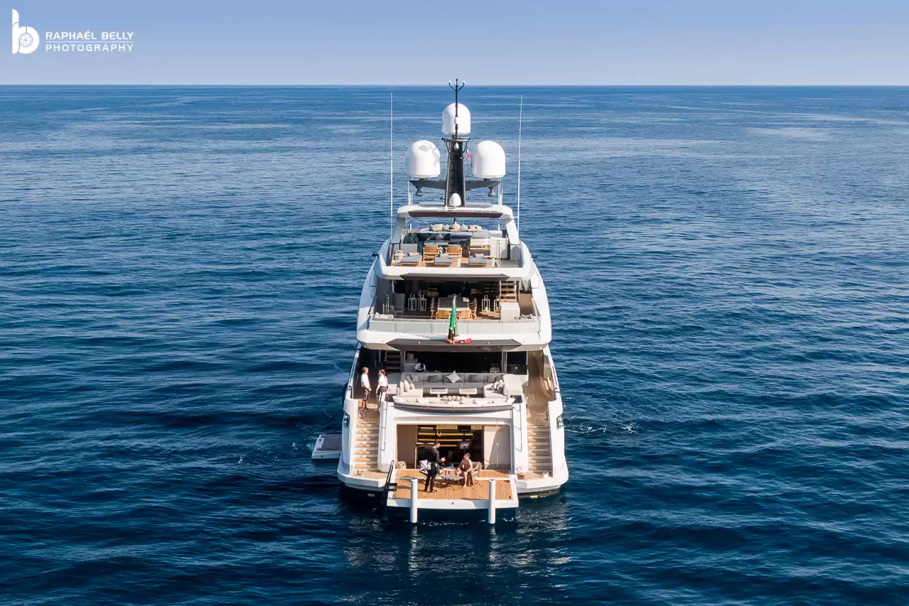 KINDA Yacht • Tankoa • 2022 • Eigenaar Syrian Millionaire