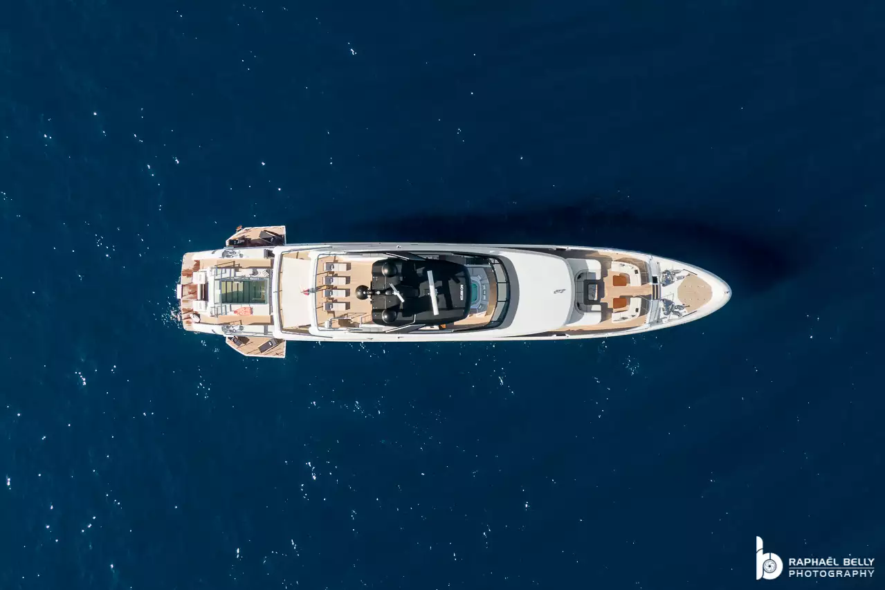 LADY LENA Yacht • San Lorenzo • 2020 • Proprietario Kazakh Millionaire