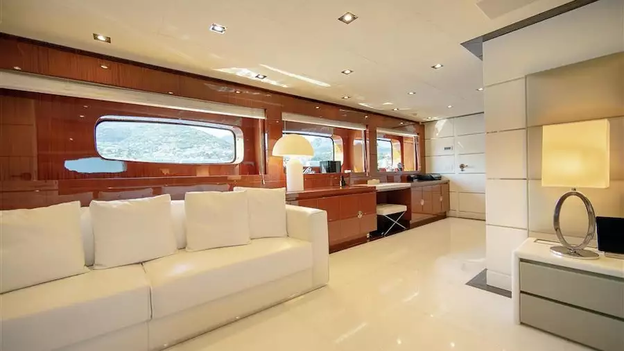 Mondomarine yacht THE SHADOW Interior