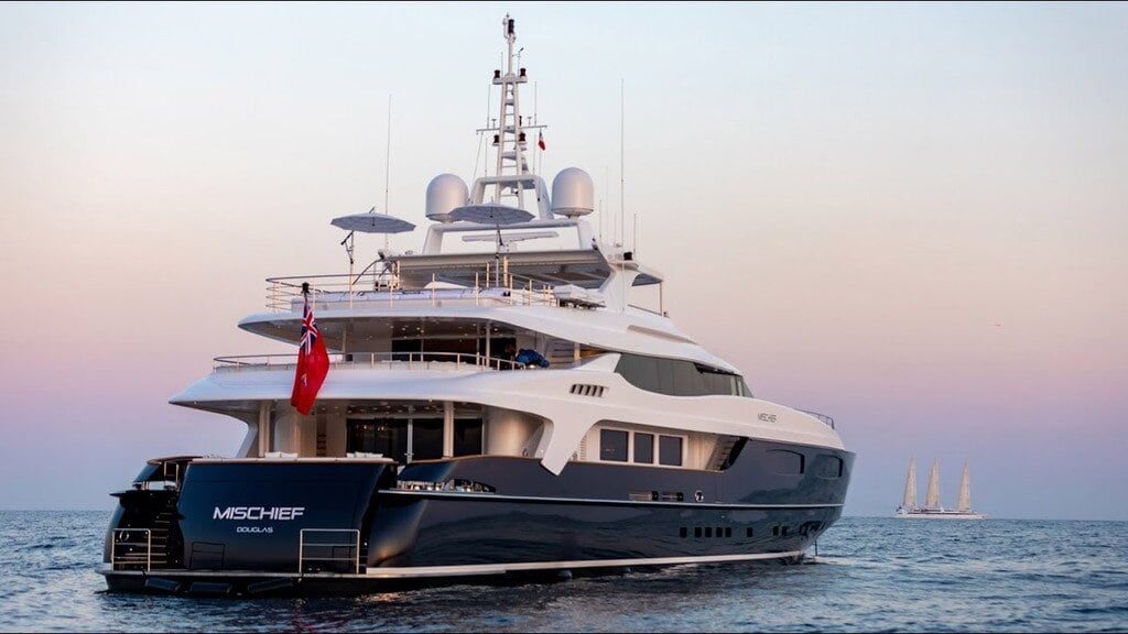 Yacht MISCHIEF – Baglietto – 2006 – Owner Ian Malouf 