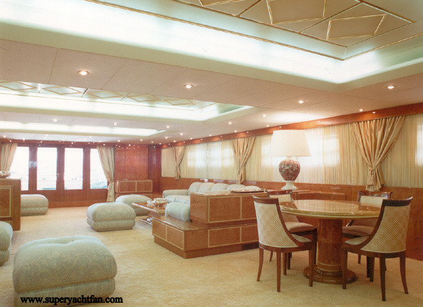 Yacht ADAMAS V interior 