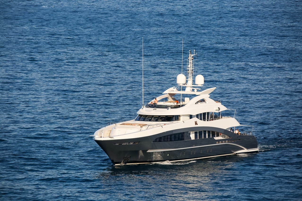 ALTAIR ਯਾਚ • Heesen • 2016 • ਮਾਲਕ ALTAIR ਯਾਚ • Heesen • 2016 • ਮਾਲਕ