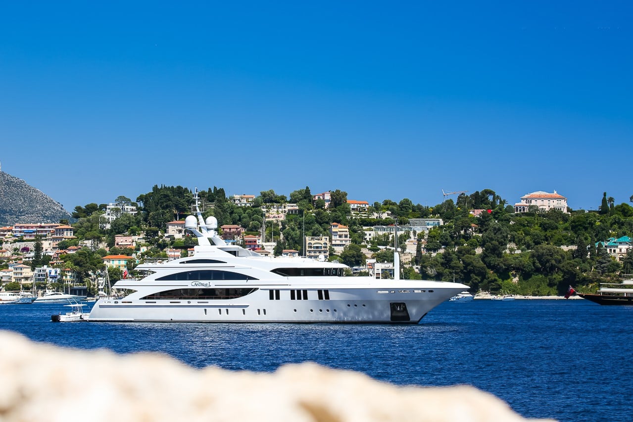 LA BLANCA Yat • Benetti • 2008 • Sahibi Fuat Tosyalı LA BLANCA Yat • Benetti • 2008 • Sahibi Fuat Tosyalı