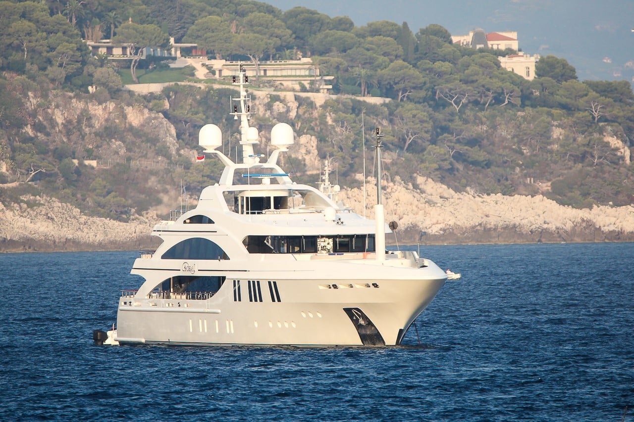 LA BLANCA Yat • Benetti • 2008 • Sahibi Fuat Tosyalı LA BLANCA Yat • Benetti • 2008 • Sahibi Fuat Tosyalı