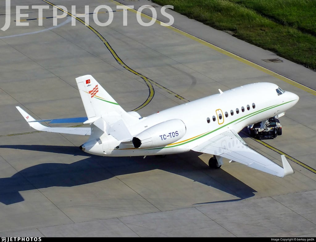 TC-TOS • Dassault Falcon 2000 • Eigentümer Fuat Tosyali TC-TOS • Dassault Falcon 2000 • Eigentümer Fuat Tosyali