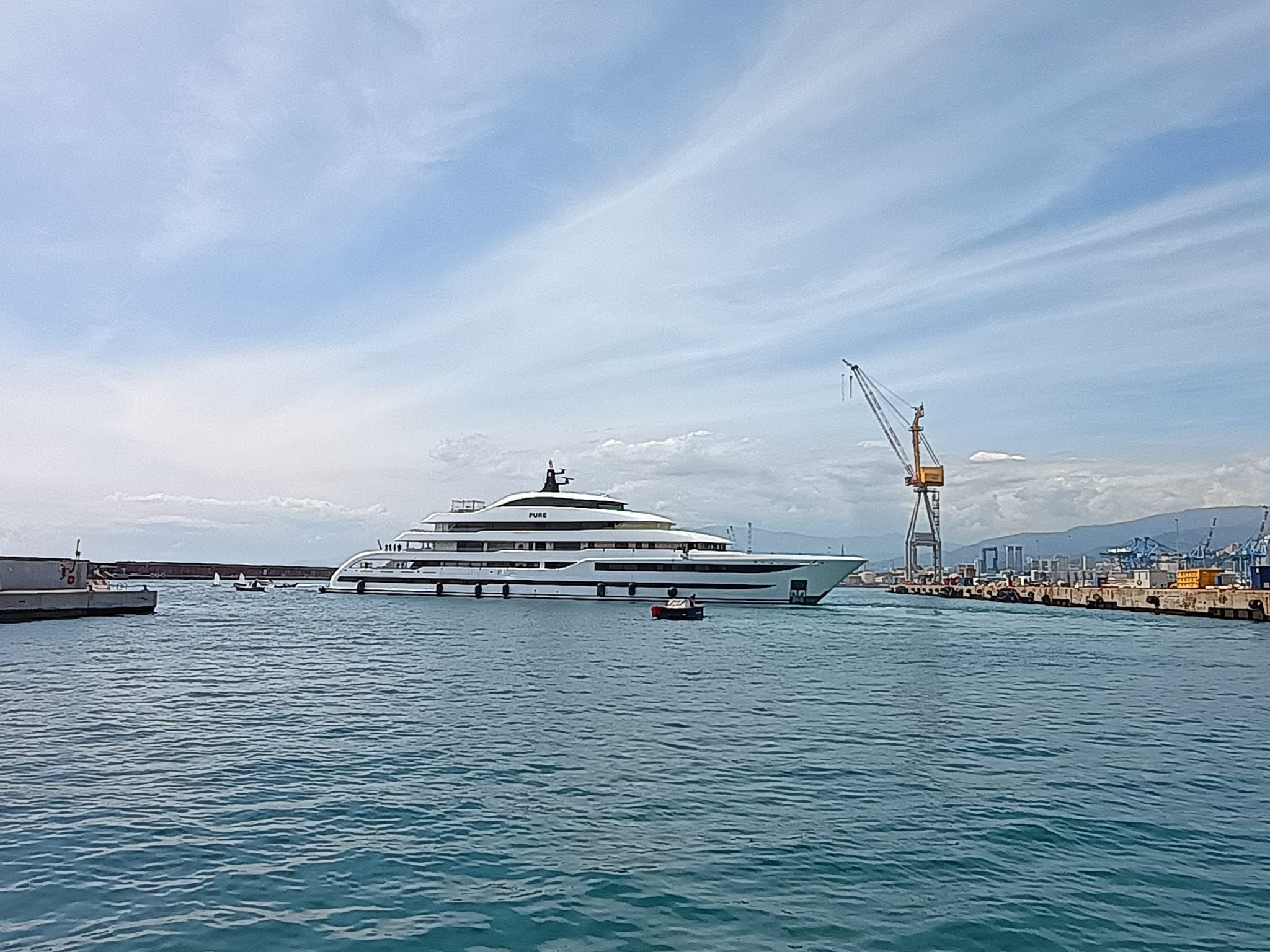 PURE Yacht – Devonport – 2008 – Owner Thomas Leclercq PURE Yacht – Devonport – 2008 – Owner Thomas Leclercq