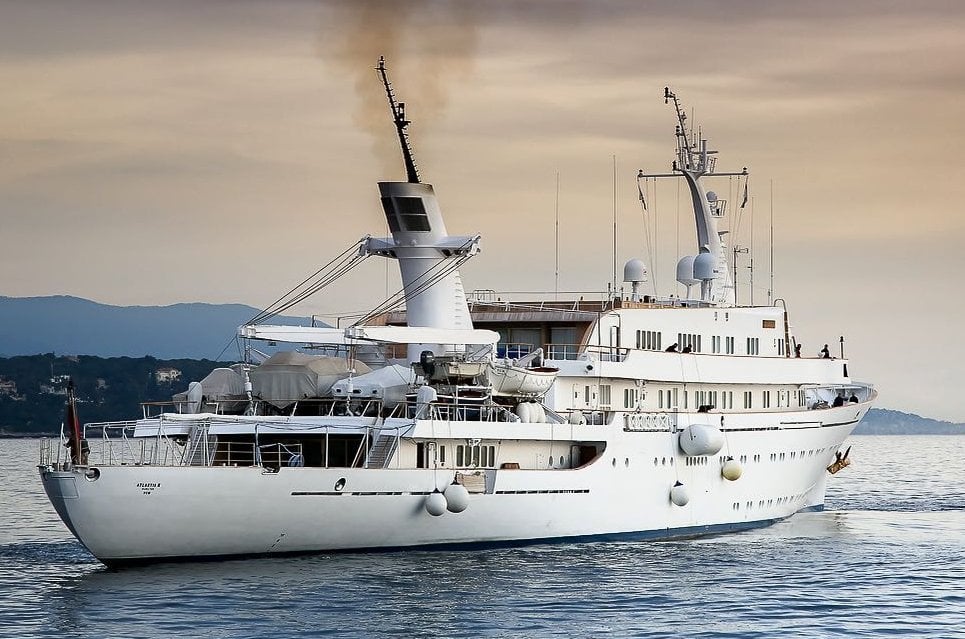 SuperYacht-Fan