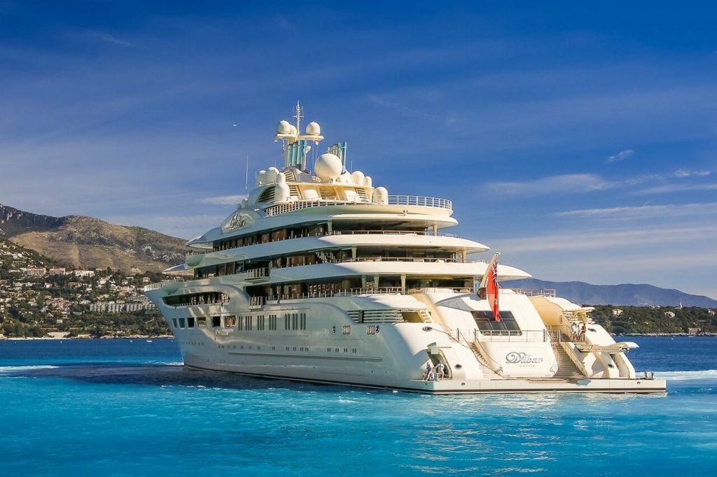 dilbar yacht posizione