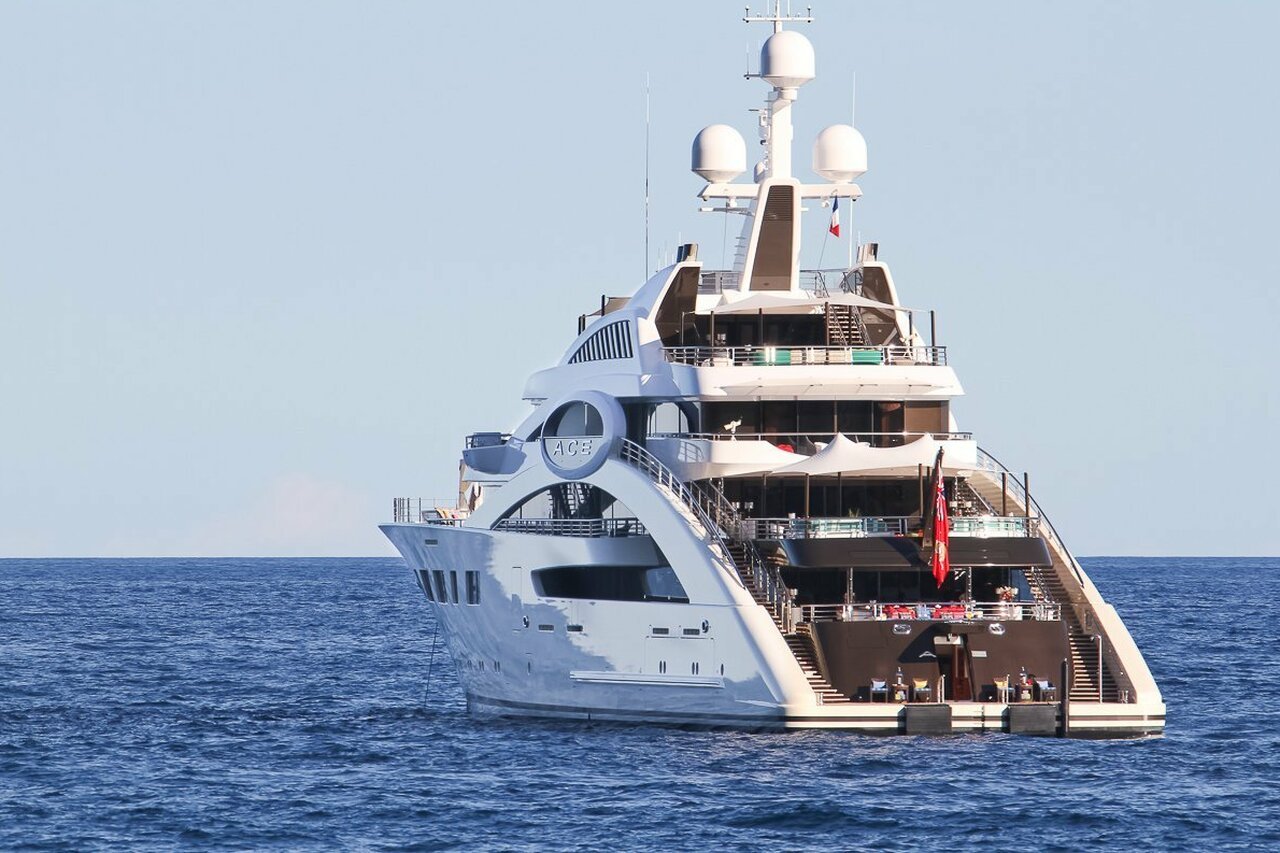 As yacht – 87m – Lurssen