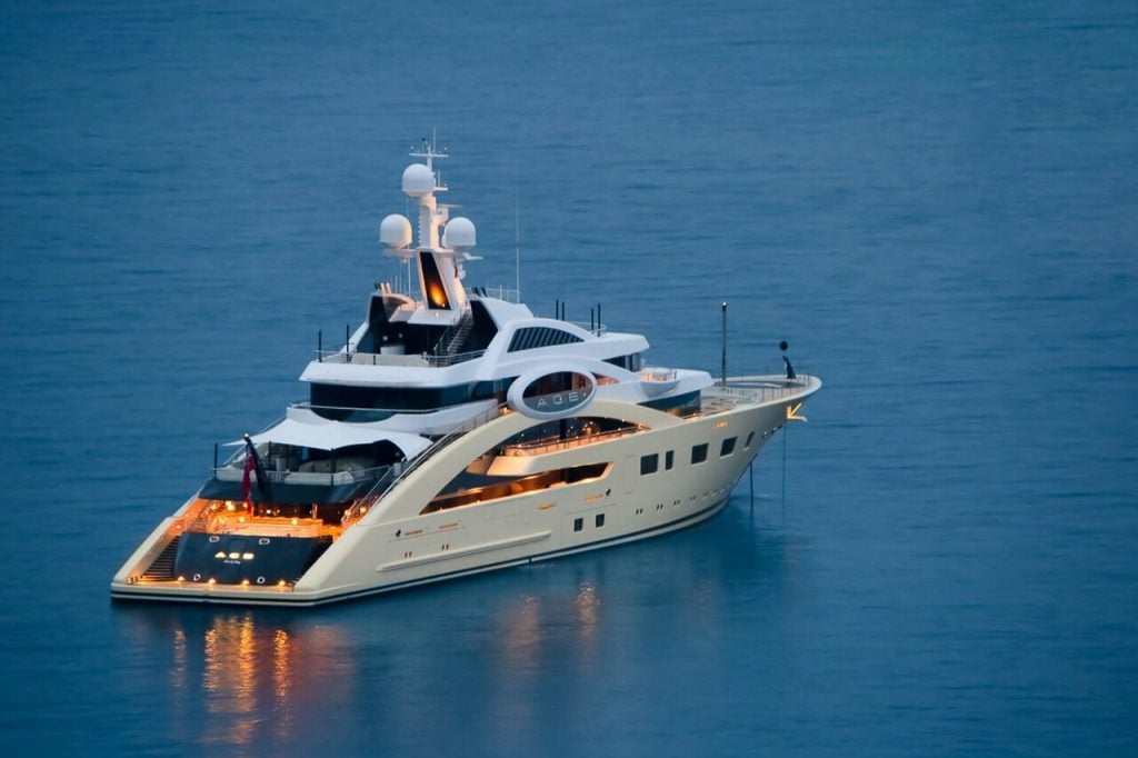 Ace Yacht Lurssen 2012 Value 160m Owner Yuriy Kosiuk