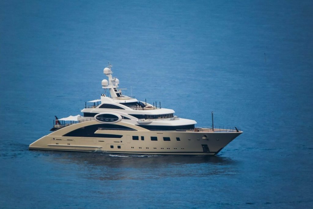 Yacht EYE • Lurssen • 2012