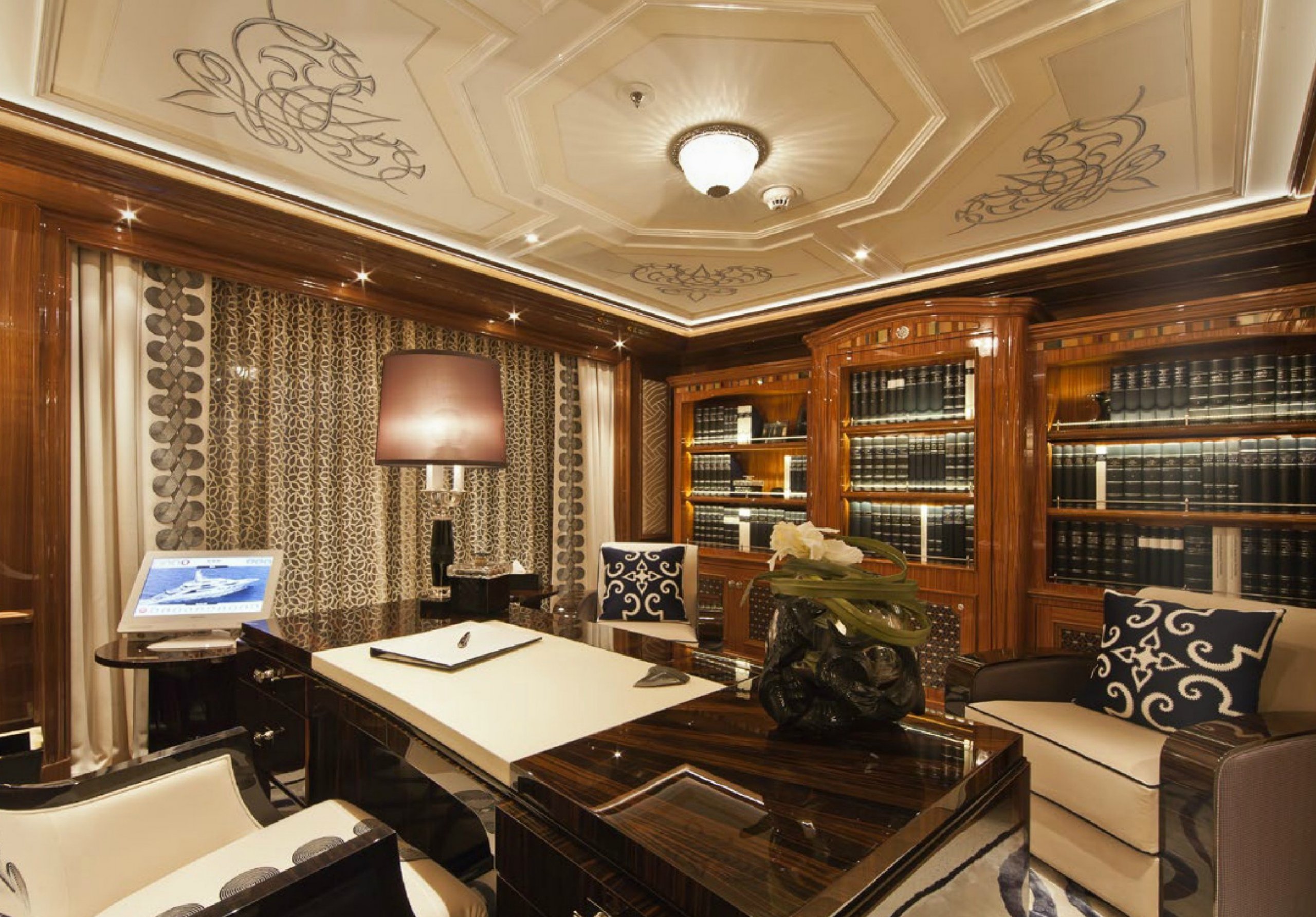 Intérieur du yacht Lurssen EYE