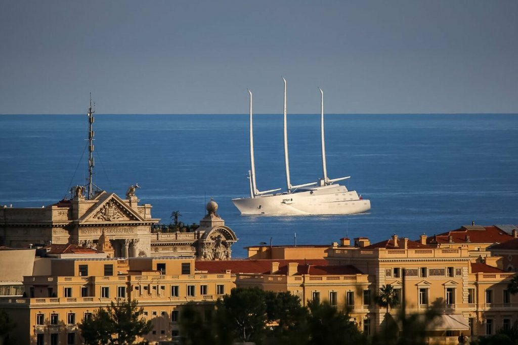 Sailing Yacht A (Yate de vela A)