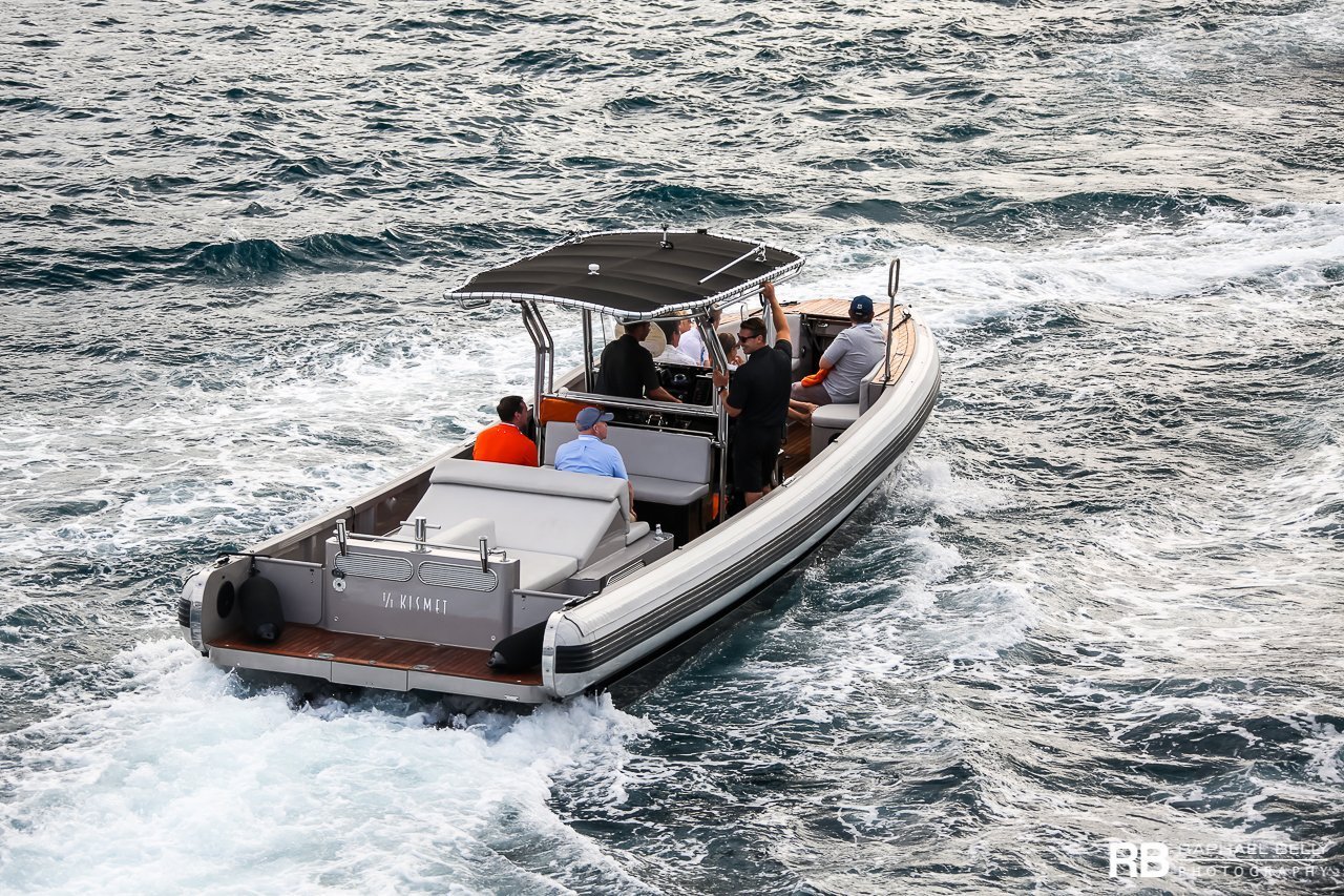Tender To Yacht Kismet (Naiad Twin Jet) – 10,5m – Naiad