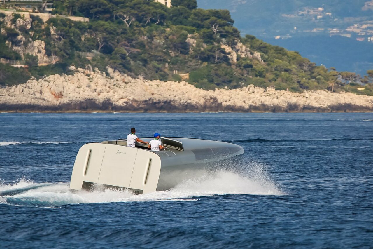 Appel d'offres à SY A n°2 – 10,75m – Lloyd Stevenson Boatbuilders