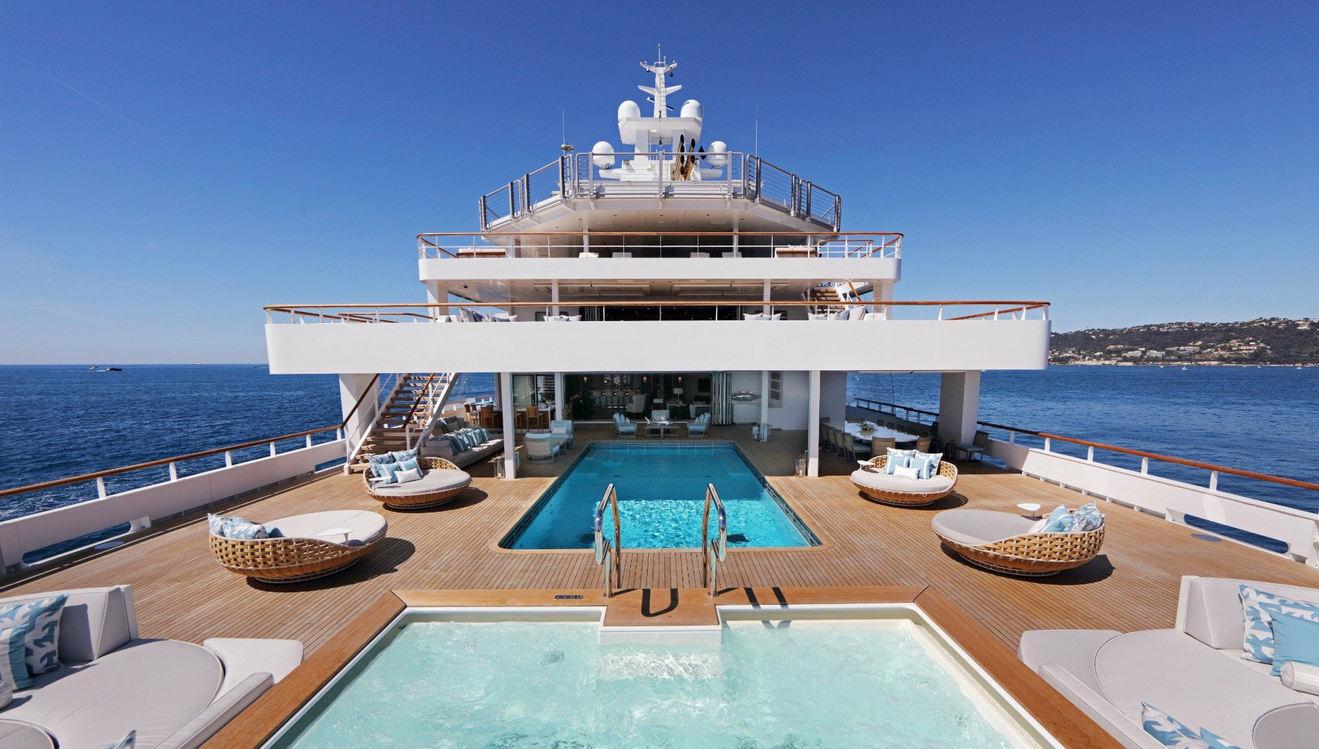 U81 Yacht • Graeme Hart 100M Support Vessel