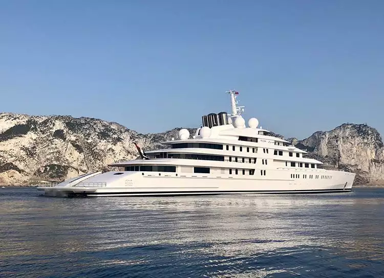 yate Azzam – Lurssen – 2013 – Emir de Abu Dhabi