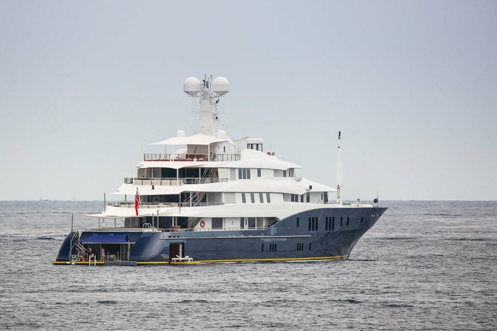 ron perelman yacht