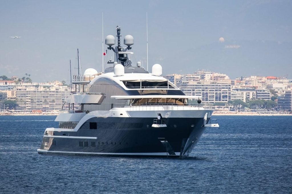 jacht Dar – 90m – Oceanco - Ziyad Al Manaseer