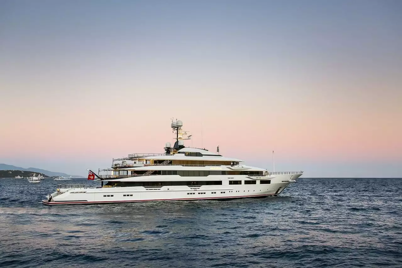 DREAMBOAT Yacht • Oceanco • 2019 • Propriétaire Arthur Blank